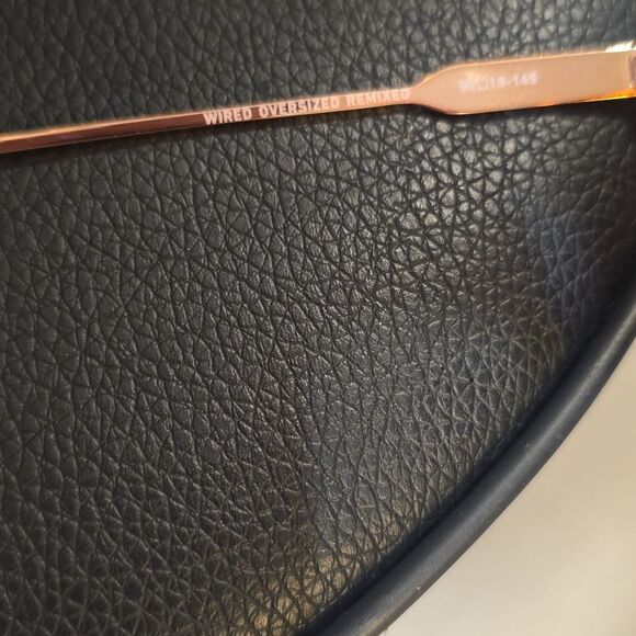 Quay Australia Wide Awake Remixed Oversized Sunglasses- Coffee Rose Frame/Brown - Picture 11 of 12